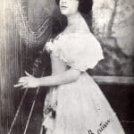 Vicki Baum arpista adolescente